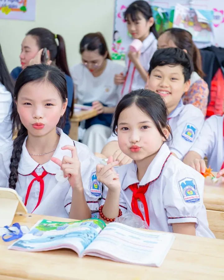 Học viên thuyết trình
